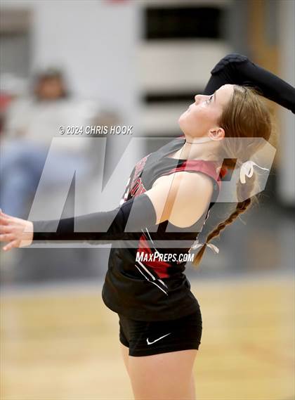 Thumbnail 2 in Mogollon vs South Mountain (The Florence VB Invitational) photogallery.