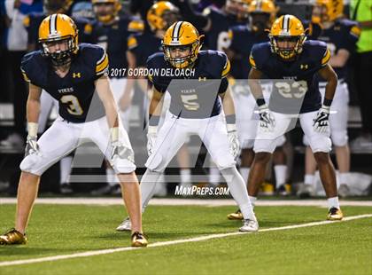 Thumbnail 1 in Lamar vs. Haltom (UIL 6A Bi-District Playoff) photogallery.