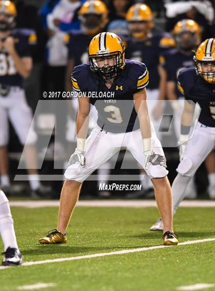 Thumbnail 3 in Lamar vs. Haltom (UIL 6A Bi-District Playoff) photogallery.
