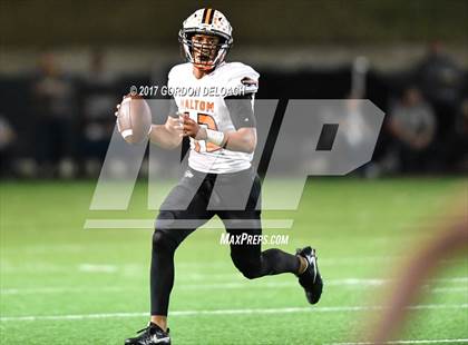 Thumbnail 3 in Lamar vs. Haltom (UIL 6A Bi-District Playoff) photogallery.