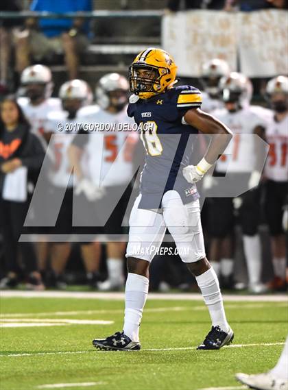 Thumbnail 1 in Lamar vs. Haltom (UIL 6A Bi-District Playoff) photogallery.