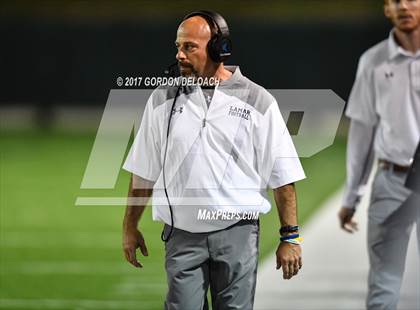Thumbnail 2 in Lamar vs. Haltom (UIL 6A Bi-District Playoff) photogallery.