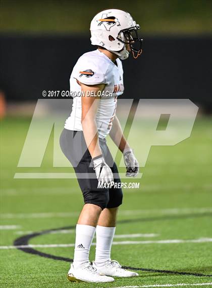 Thumbnail 2 in Lamar vs. Haltom (UIL 6A Bi-District Playoff) photogallery.