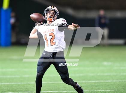 Thumbnail 1 in Lamar vs. Haltom (UIL 6A Bi-District Playoff) photogallery.