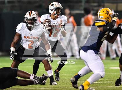 Thumbnail 1 in Lamar vs. Haltom (UIL 6A Bi-District Playoff) photogallery.