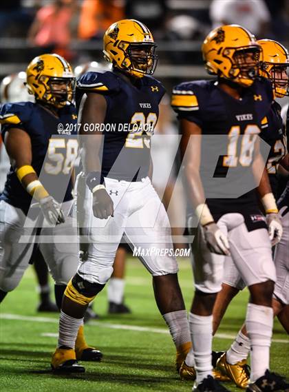 Thumbnail 2 in Lamar vs. Haltom (UIL 6A Bi-District Playoff) photogallery.