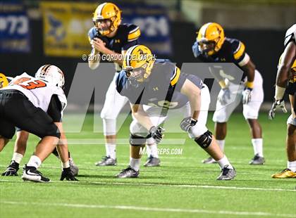 Thumbnail 3 in Lamar vs. Haltom (UIL 6A Bi-District Playoff) photogallery.