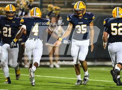 Thumbnail 2 in Lamar vs. Haltom (UIL 6A Bi-District Playoff) photogallery.