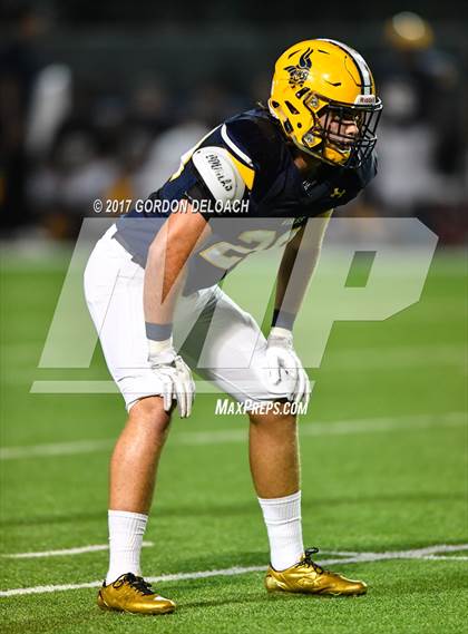 Thumbnail 1 in Lamar vs. Haltom (UIL 6A Bi-District Playoff) photogallery.