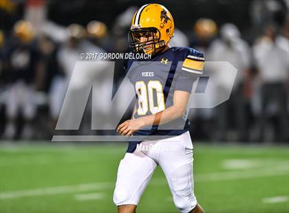 Thumbnail 3 in Lamar vs. Haltom (UIL 6A Bi-District Playoff) photogallery.