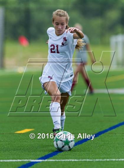 Thumbnail 3 in Station Camp vs. Dobyns-Bennett photogallery.