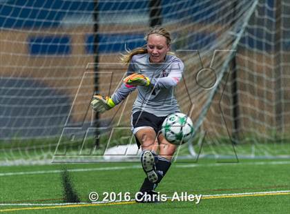 Thumbnail 2 in Station Camp vs. Dobyns-Bennett photogallery.