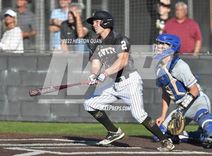 Thumbnail 3 in Santa Margarita vs. Servite photogallery.