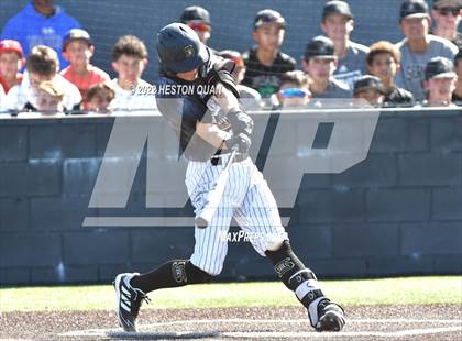 Thumbnail 2 in Santa Margarita vs. Servite photogallery.