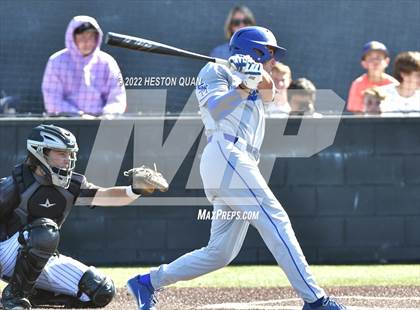 Thumbnail 1 in Santa Margarita vs. Servite photogallery.