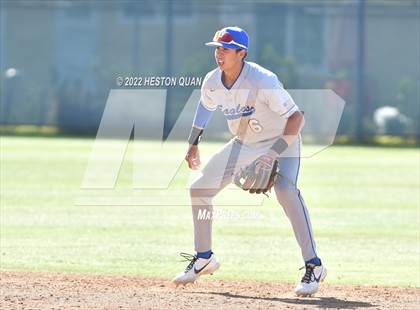 Thumbnail 1 in Santa Margarita vs. Servite photogallery.