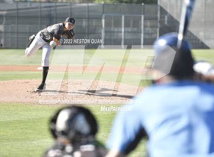 Thumbnail 3 in Santa Margarita vs. Servite photogallery.