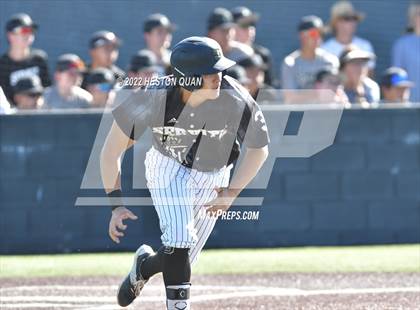 Thumbnail 2 in Santa Margarita vs. Servite photogallery.