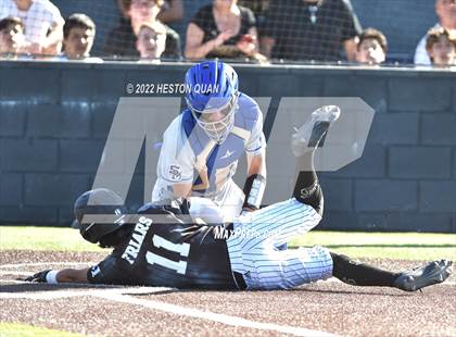 Thumbnail 1 in Santa Margarita vs. Servite photogallery.