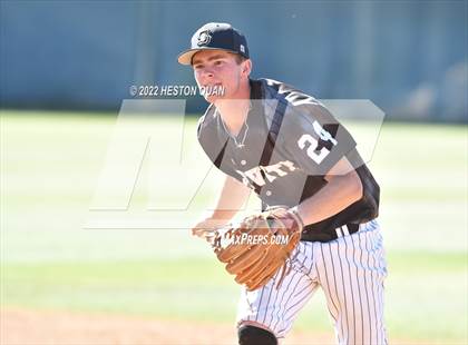 Thumbnail 2 in Santa Margarita vs. Servite photogallery.