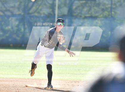 Thumbnail 2 in Santa Margarita vs. Servite photogallery.