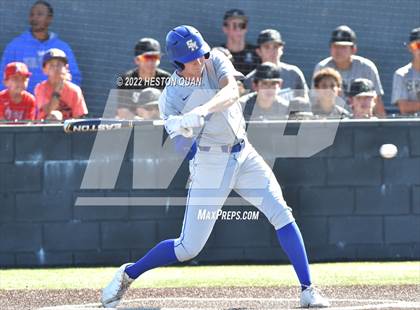 Thumbnail 2 in Santa Margarita vs. Servite photogallery.