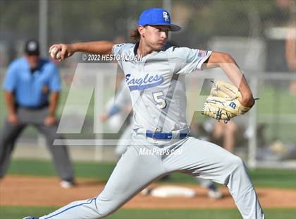 Thumbnail 2 in Santa Margarita vs. Servite photogallery.