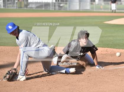 Thumbnail 2 in Santa Margarita vs. Servite photogallery.