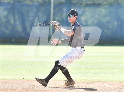 Thumbnail 1 in Santa Margarita vs. Servite photogallery.