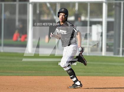 Thumbnail 2 in Santa Margarita vs. Servite photogallery.
