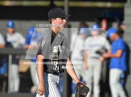 Thumbnail 3 in Santa Margarita vs. Servite photogallery.