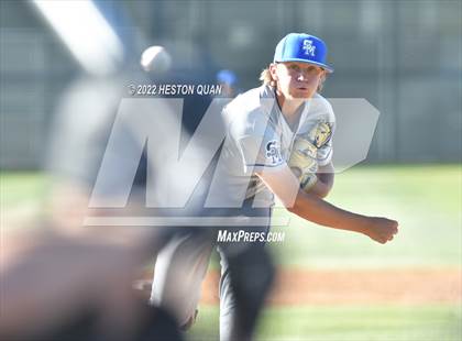Thumbnail 3 in Santa Margarita vs. Servite photogallery.
