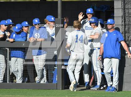 Thumbnail 3 in Santa Margarita vs. Servite photogallery.