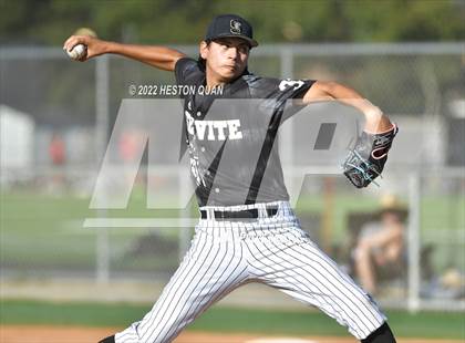Thumbnail 3 in Santa Margarita vs. Servite photogallery.