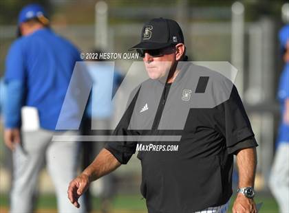 Thumbnail 3 in Santa Margarita vs. Servite photogallery.