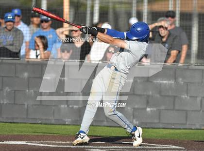 Thumbnail 1 in Santa Margarita vs. Servite photogallery.