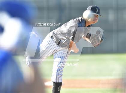 Thumbnail 3 in Santa Margarita vs. Servite photogallery.