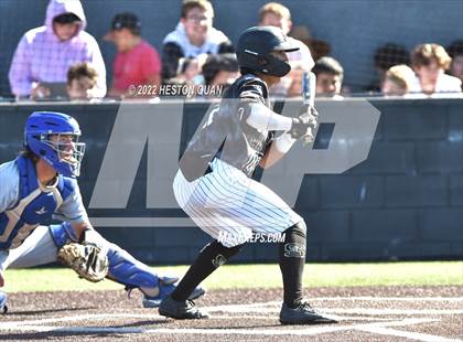 Thumbnail 2 in Santa Margarita vs. Servite photogallery.
