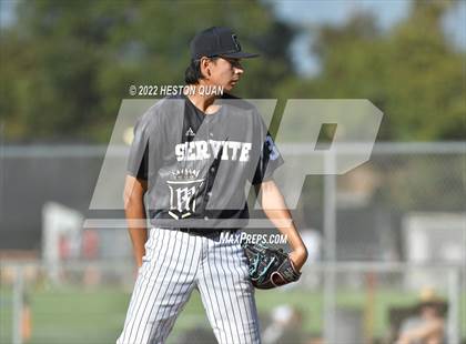 Thumbnail 3 in Santa Margarita vs. Servite photogallery.