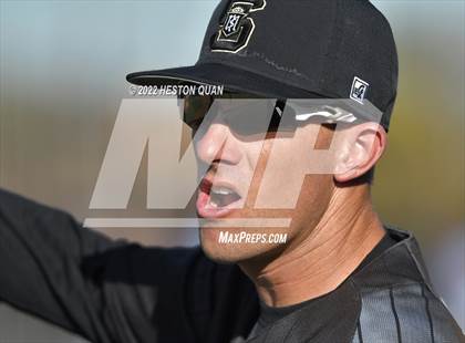 Thumbnail 3 in Santa Margarita vs. Servite photogallery.