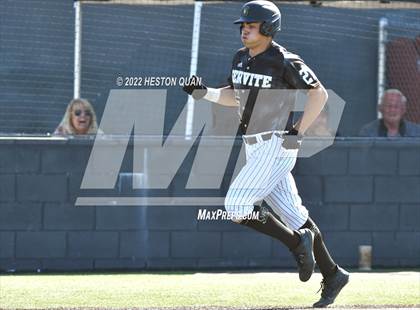 Thumbnail 2 in Santa Margarita vs. Servite photogallery.