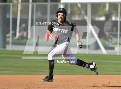 Thumbnail 3 in Santa Margarita vs. Servite photogallery.