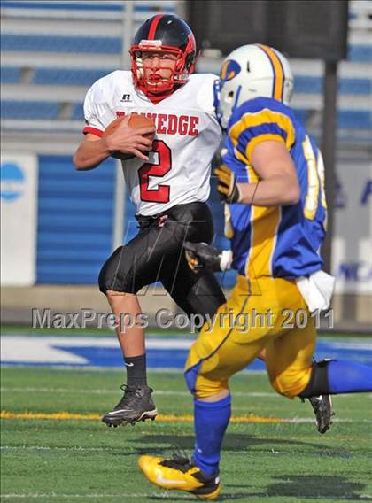 Thumbnail 2 in Lawrence vs. Plainedge (Section 8 Class III Final) photogallery.