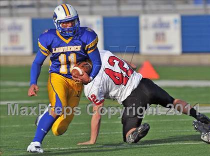 Thumbnail 1 in Lawrence vs. Plainedge (Section 8 Class III Final) photogallery.