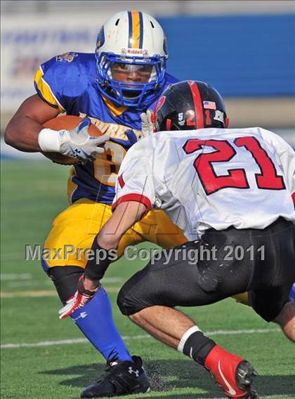 Thumbnail 1 in Lawrence vs. Plainedge (Section 8 Class III Final) photogallery.