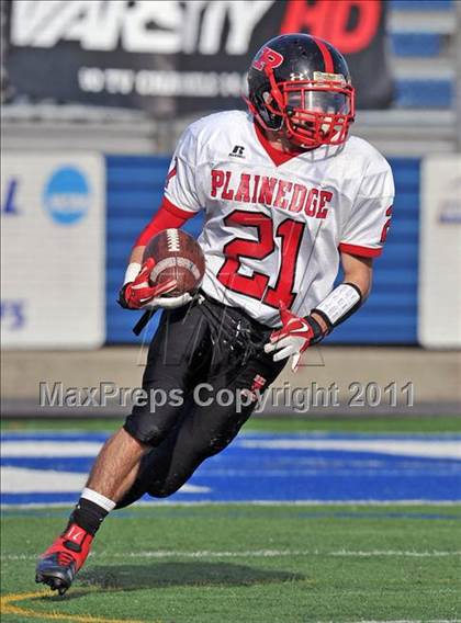 Thumbnail 1 in Lawrence vs. Plainedge (Section 8 Class III Final) photogallery.