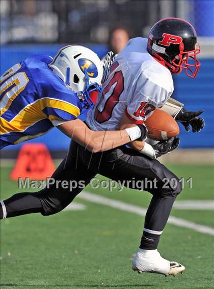 Thumbnail 2 in Lawrence vs. Plainedge (Section 8 Class III Final) photogallery.