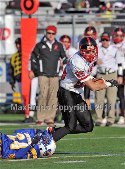 Thumbnail 1 in Lawrence vs. Plainedge (Section 8 Class III Final) photogallery.