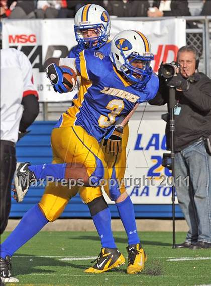 Thumbnail 1 in Lawrence vs. Plainedge (Section 8 Class III Final) photogallery.