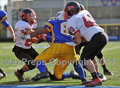 Thumbnail 2 in Lawrence vs. Plainedge (Section 8 Class III Final) photogallery.